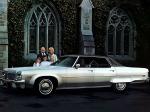 Oldsmobile 98 Regency Hardtop Sedan 1975 года
